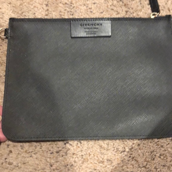 Givenchy Bambi limited pouch - Picture 6 of 8